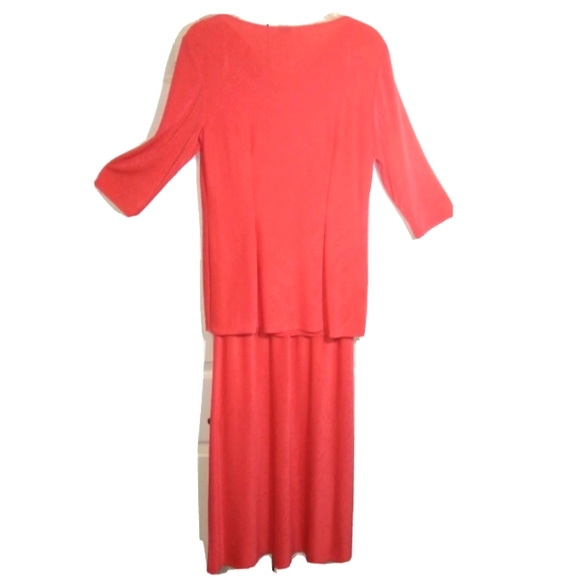 Missing tags Other - Beautiful Coral Slinky 2Pc Outfit S
